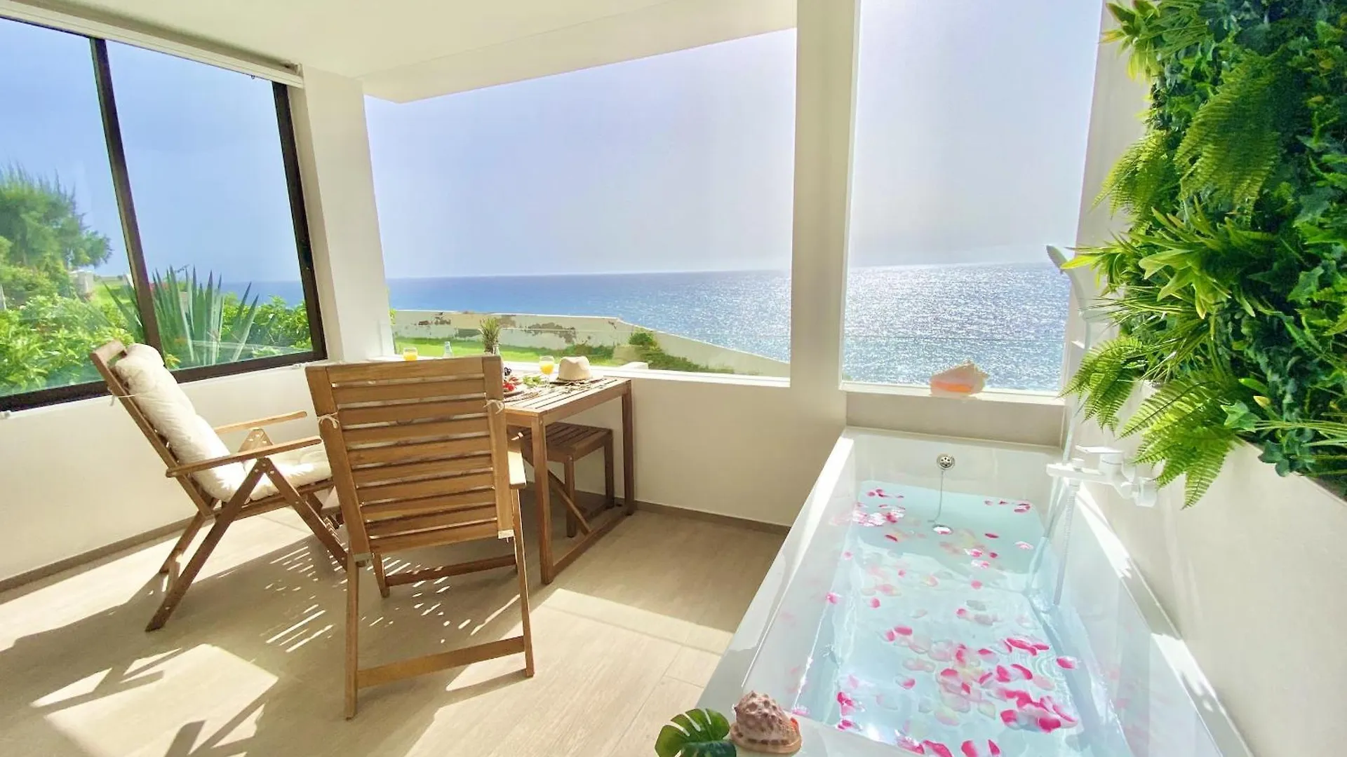 カジャオ・サルバヘBeautiful Sea Viewアパートメント アパート カジャオ・サルバヘ